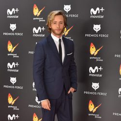 Pablo Rivero posa en la alfombra roja de los Premios Feroz 2017