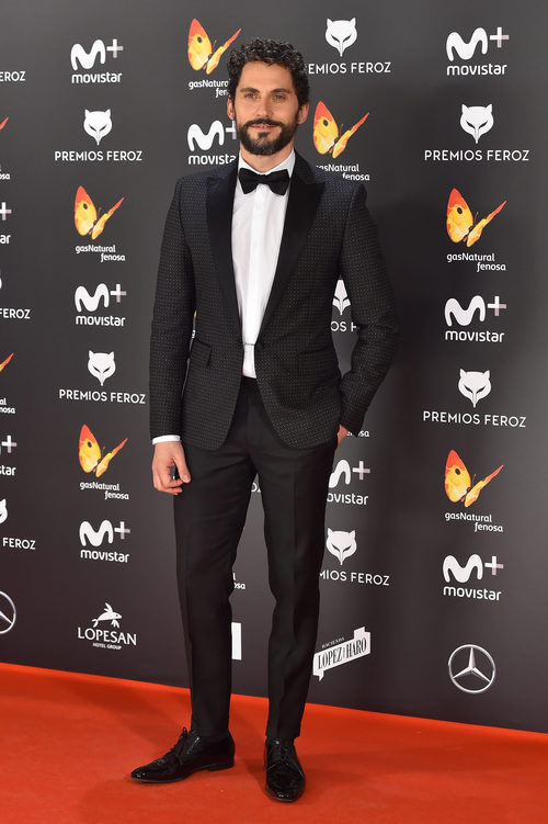 Paco León en el photocall de la alfombra roja de los Premios Feroz 2017