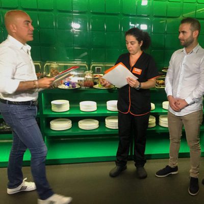 Kike Sarasola llegará hasta las cocinas en 'Este hotel es un infierno'