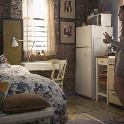 Marnie y Ray (Allison Williams y Alex Karpovsky), son pareja en la sexta temporada de 'Girls'