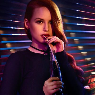 Madelaine Petsch es Cheryl Blossom en 'Riverdale'