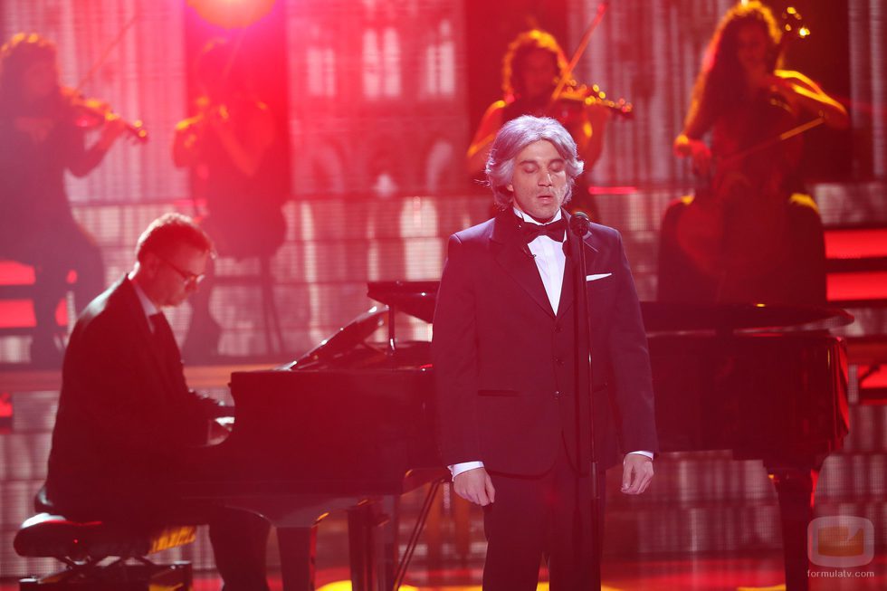 Blas Cantó es Andrea Bocelli en la decimotercera gala de 'Tu cara me suena'