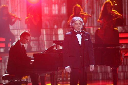 Blas Cantó es Andrea Bocelli en la decimotercera gala de 'Tu cara me suena'