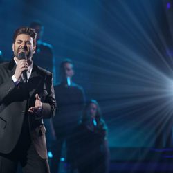 Miquel Fernández se mete en la piel de George Michael en la decimotercera gala de 'Tu cara me suena'