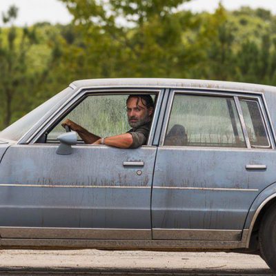 Rick Grimes sale de Hilltop en la segunda parte de 'The Walking Dead'