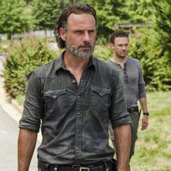 Rick Grimes vuelve a Alexandría en la segunda parte de la T7 de 'The Walking Dead'
