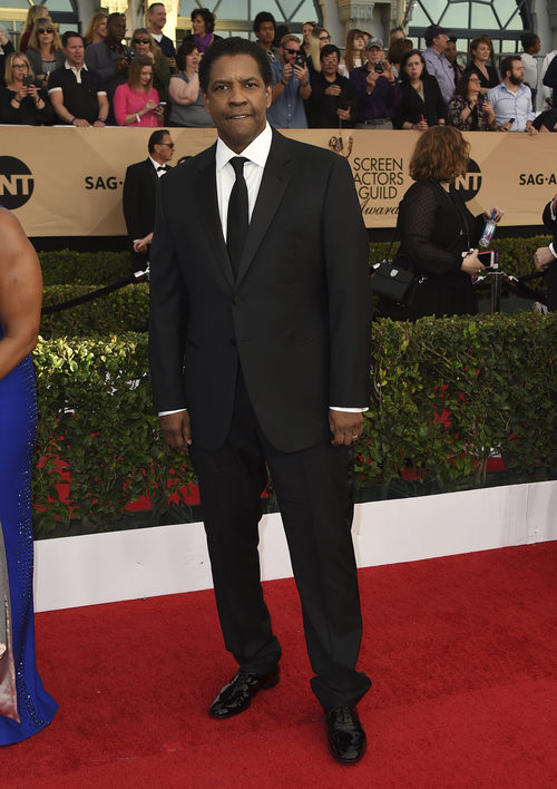 Denzel Washington en la alfombra roja de los SAG Awards 2017