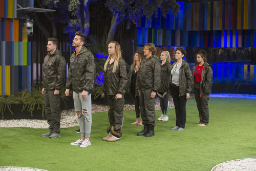 Los concursantes de 'GH VIP 5' en la prueba militar de la sexta gala