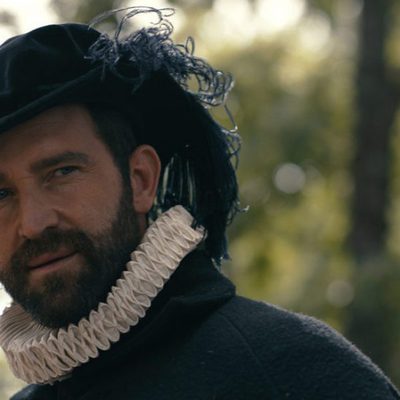 Fernando Gil como el duque de Alba en el tercer episodio de 'Reinas'