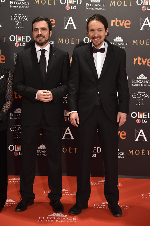 Pablo Iglesias y Alberto Garzón en los Premios Goya 2017
