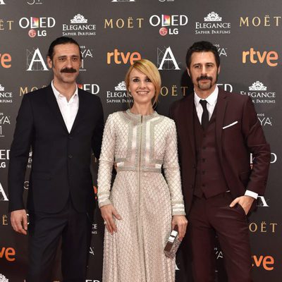 Nacho Fresneda, Cayetana Guillén Cuervo y Hugo Silva en los Goya 2017
