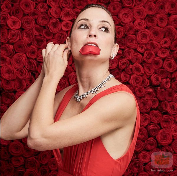 Leonor Watling más sensual que nunca en los Goya 2017