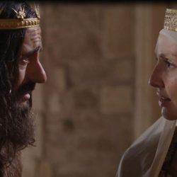 Cristina Castaño y Asier Etxandia en 'El final del camino'