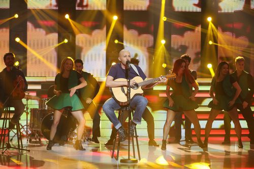 David Guapo canta "Cuéntame un Cuento" en la gala 15 de 'Tu cara me suena'
