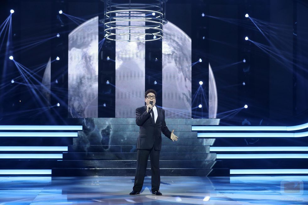 Juan Muñoz canta "El Mundo" en la gala 15 de 'Tu cara me suena'