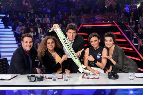 El jurado hace un guiño a Àngel Llàcer en la gala 15 de 'Tu cara me suena'