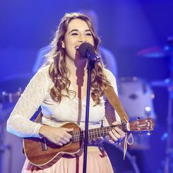 Paula Rojo canta en la gala de 'Objetivo Eurovisión'