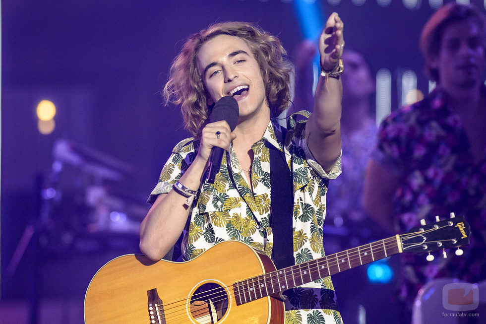Manel Navarro canta en la gala de 'Objetivo Eurovisión'
