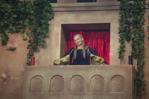 Belén Estebán se viste de Julieta para visitar a los concursantes de 'GH VIP 5'