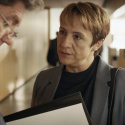 Blanca Portillo y Antonio Dechent en el segundo episodio de 'Sé quién eres'
