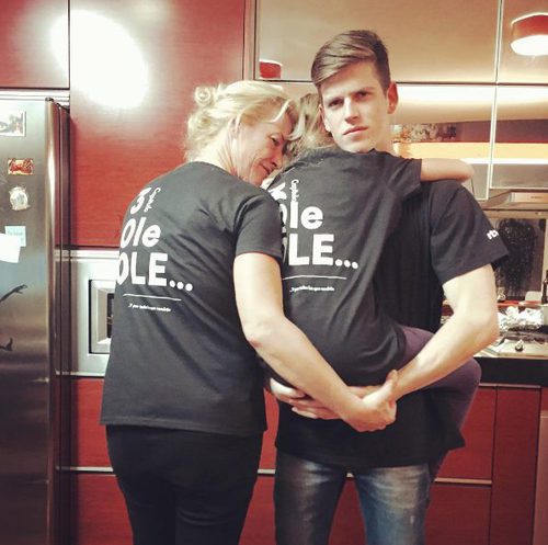 Miguel Bernardeau con Ana Duato, su madre