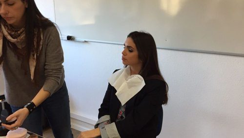 Elena Furiase durante la grabación del reencuentro de 'El internado'