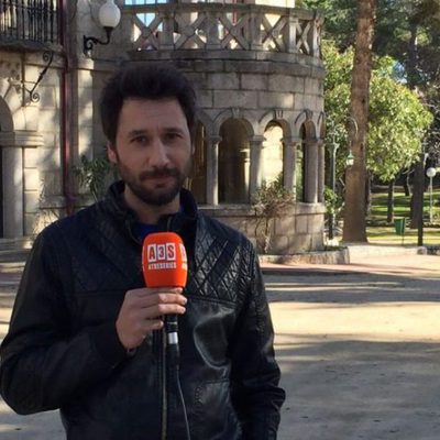 Raúl Fernández durante la grabación del reencuentro de 'El internado'