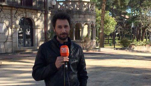 Raúl Fernández durante la grabación del reencuentro de 'El internado'