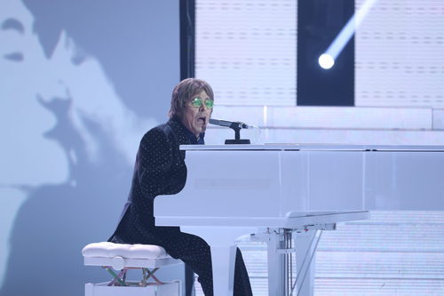 Juan Muñoz es John Lennon en la segunda semifinal de 'Tu cara me suena'