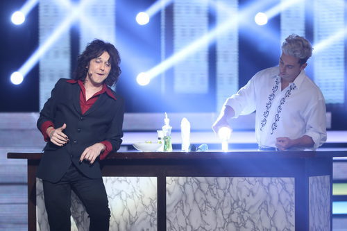 Canco Rodríguez interpretó a Enrique Bumbury en la segunda semifinal de 'Tu cara me suena'