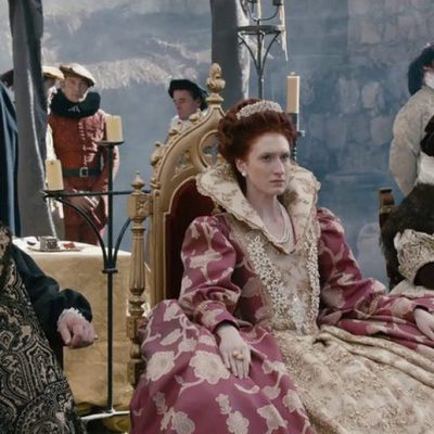 Rebecca Scott interpreta a Isabel I en el sexto capítulo de 'Reinas, virgen y mártir'
