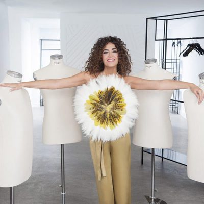 Cristina Rodríguez posa entre maniquíes para 'Cámbiame Challenge'