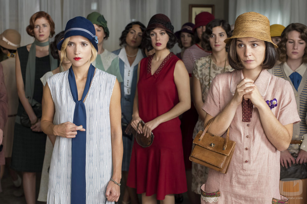 Ana Fernández, Blanca Suárez y Nadia de Santiago son tres de las protagonistas de 'Las chicas del cable'