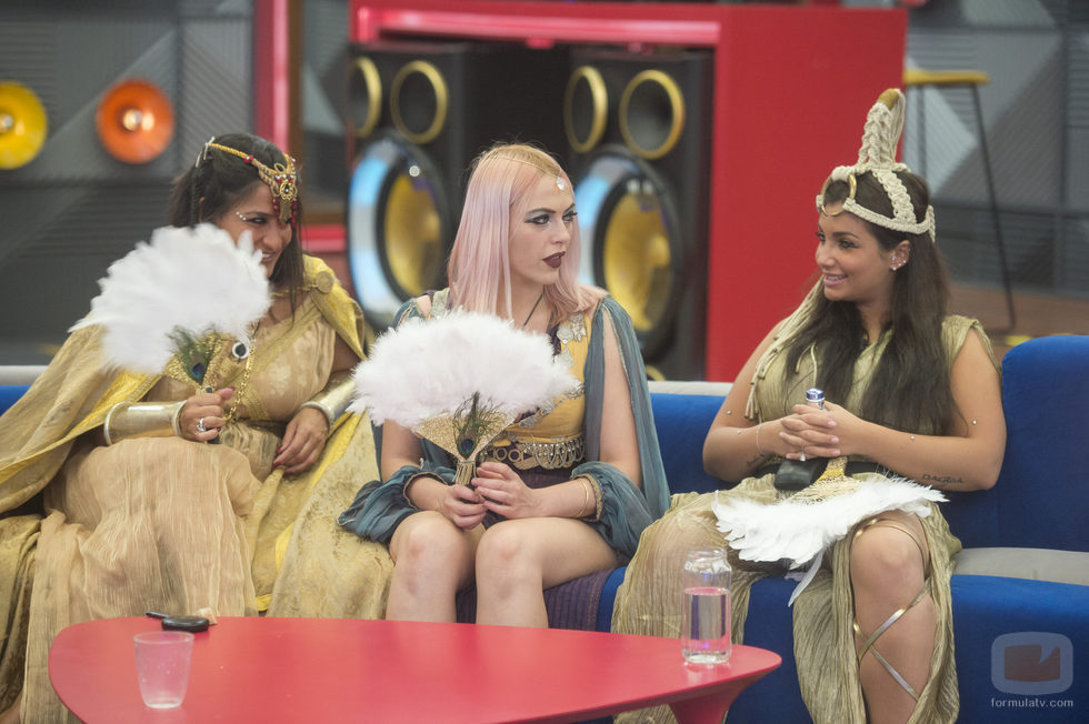 Aída Nízar, Elettra Lamborghini y Daniela Blume en la décima gala de 'GH VIP 5'