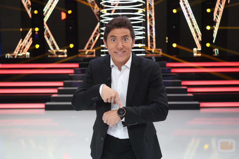 Manel Fuentes presenta la gala final de 'Tu cara me suena 5'