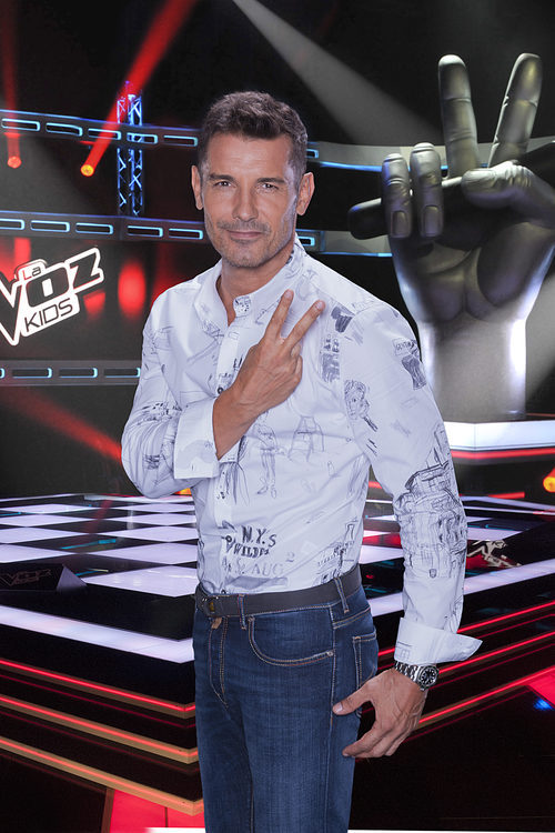 Jesús Vázquez vuelve a Telecinco con 'La Voz Kids 3'