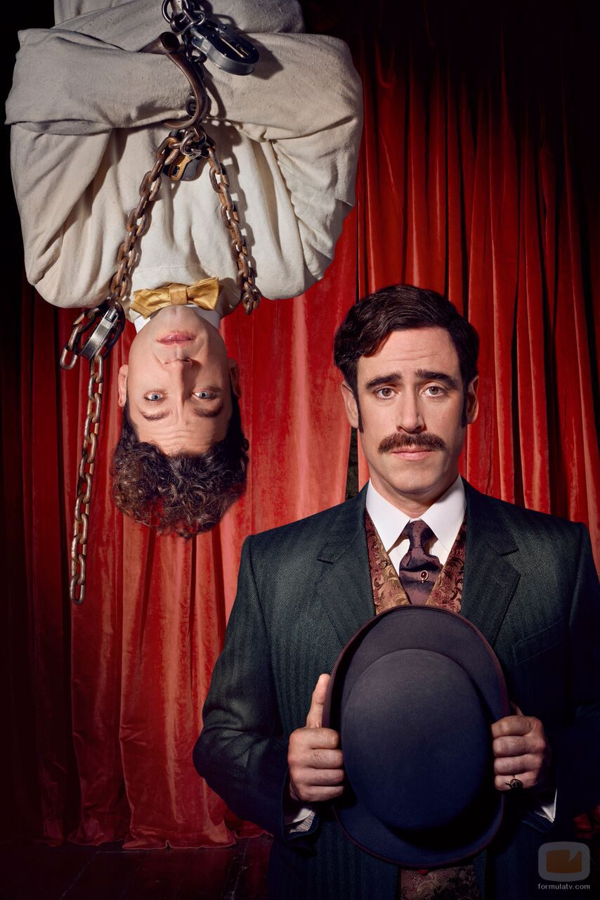 Michael Heston y Stephen Mangan en 'Houdini y Doyle'