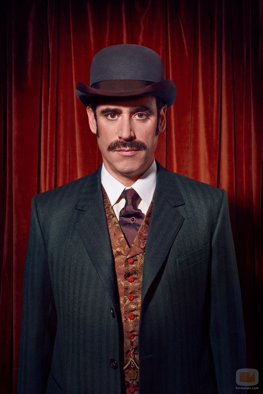 Stephen Mangan en 'Houdini y Doyle'