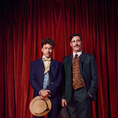 Stephen Mangan y Michael Weston protagonizan 'Houdini y Doyle'