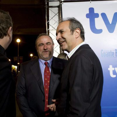 Mikel Olaciregui y Luis Fernández en la presentación de 'Guante blanco'