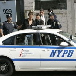 Gary Sinise en una detención en 'CSI: Nueva York'