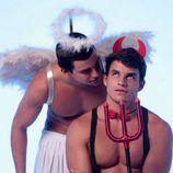 Antonio y Manoel, concursantes temporales de 'GH VIP 5', posan muy sexys como ángel y demonio
