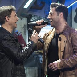 David Bustamante visita a José Mota en su programa, 'El acabose'