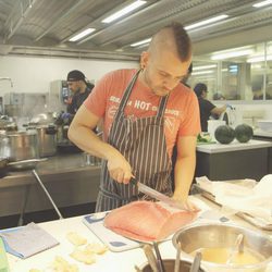 Dabiz Muñoz cocinando en 'El Xef'