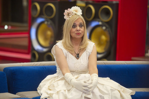 Emma Ozores se viste de novia en la gala 12 de 'GH VIP 5'