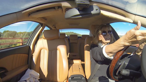 María Teresa Campos conduce en  la sexta entrega de 'Las Campos'