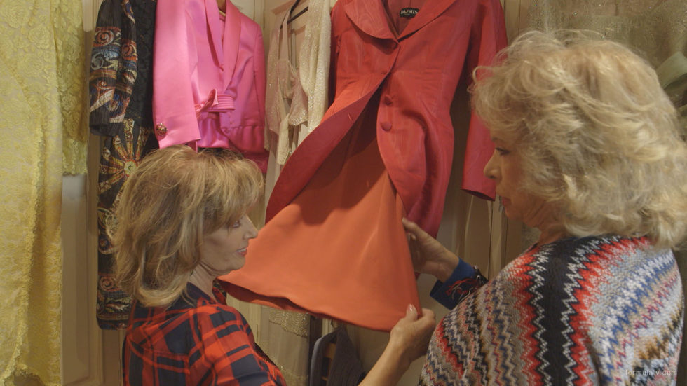 María Teresa Campos enseña su vestuario en el sexto episodio de 'Las Campos'