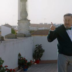 Benito (Mariano Peña) en el primer capítulo de la tercera temporada de 'Allí abajo'