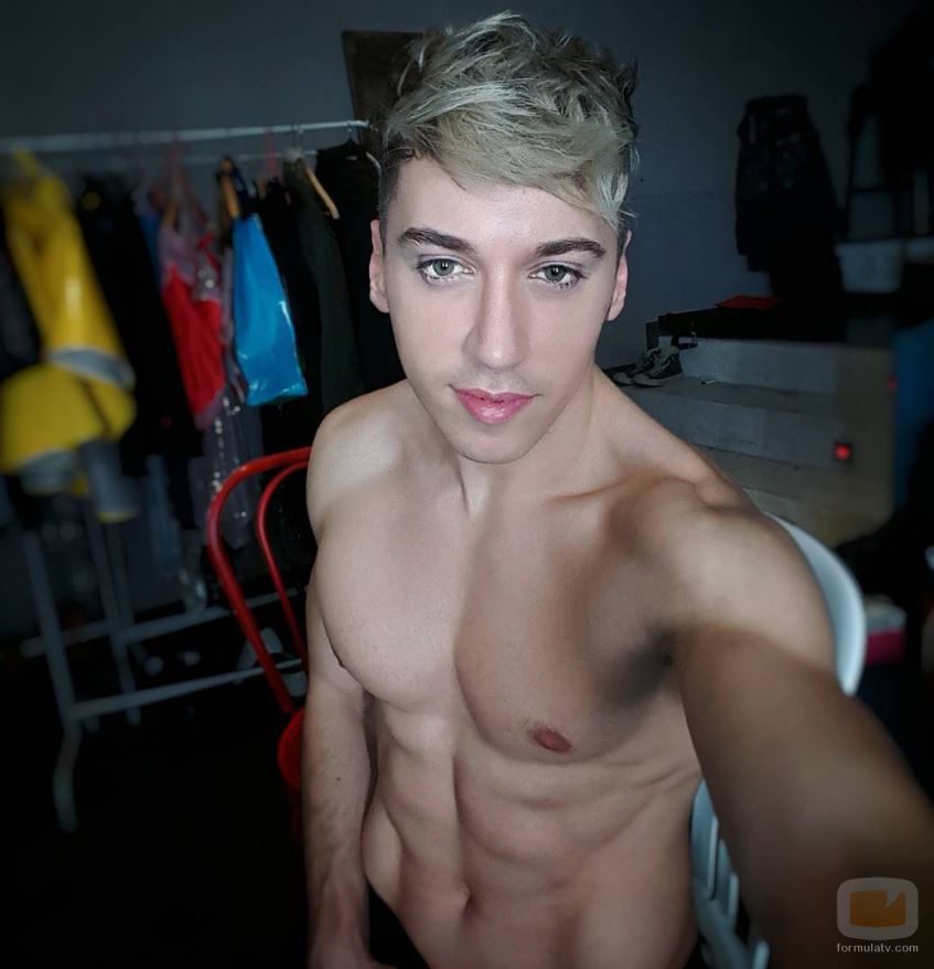 Hrisio Busarov (bailarín de 'Tu cara no me suena todavía') sin camiseta