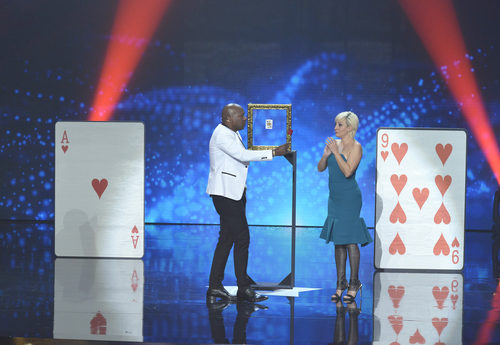 El mago Joel Armando y Eva Hache en la final de la segunda edición de 'Got Talent España'